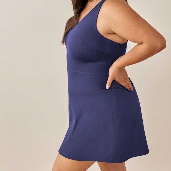 PRICE FIRM Reformation Sporty skort dress - Picture 10 of 15